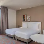 Spark By Hilton Park Saone 3*