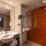 Spark By Hilton Park Saone Hotel 3*