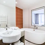 Spark By Hilton Park Saone 3*