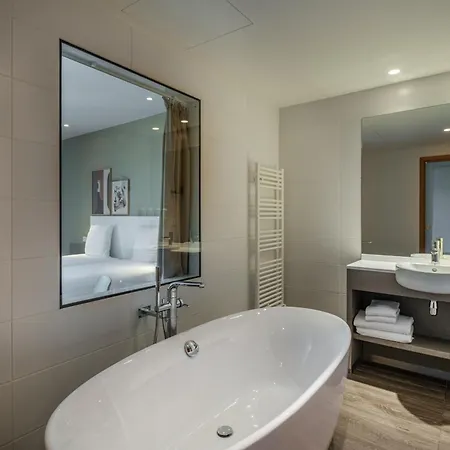 酒店 Spark By Hilton Park Saone
