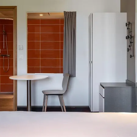 Spark By Hilton Park Saone 3*