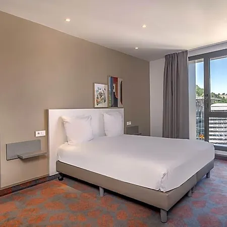 Spark By Hilton Park Saone 3* Lyon