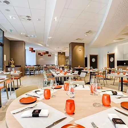 Hotel Spark By Hilton Park Saone Lyon