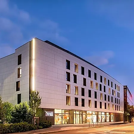Hotel Spark By Hilton Park Saone Lyon