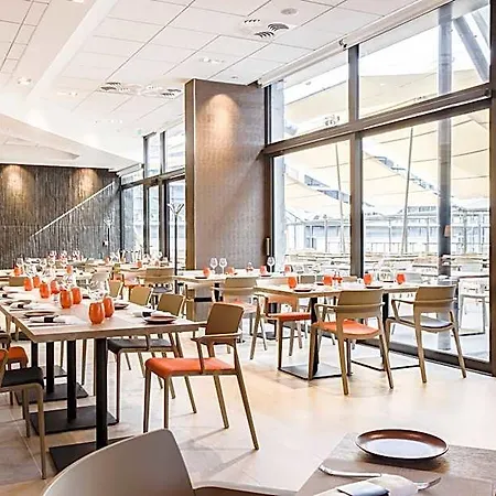 Spark By Hilton Park Saone 3*