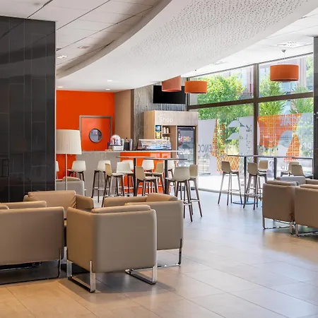 Hotel Spark By Hilton Park Saone Lyon