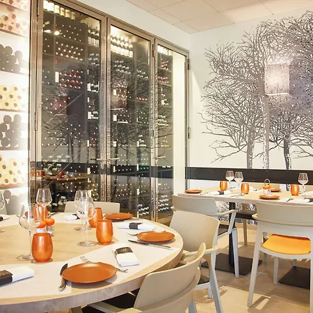 Hotel Spark By Hilton Park Saone 3*