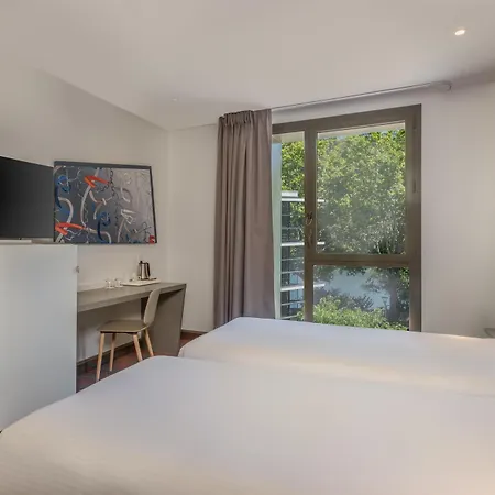 Spark By Hilton Park Saone Lyon