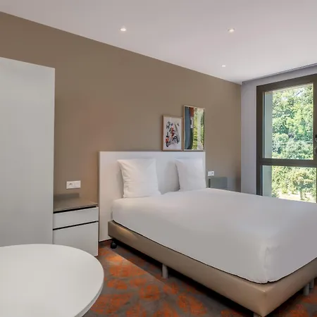 Spark By Hilton Park Saone Hotel Lyon