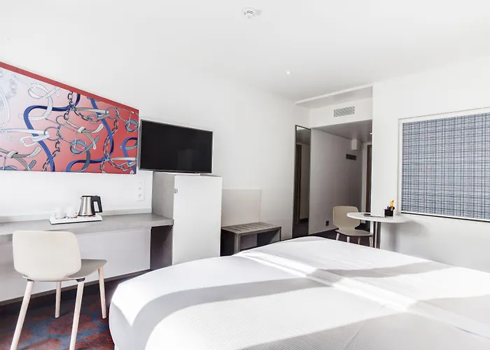 Spark By Hilton Park Saone