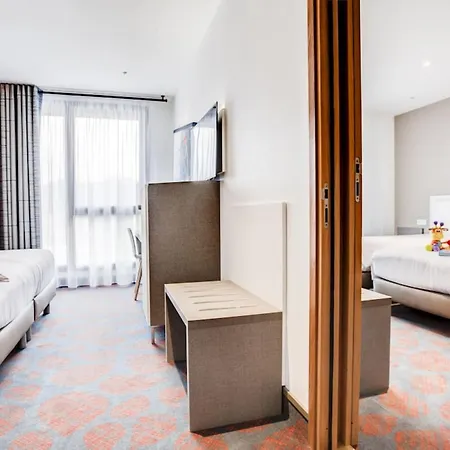 Parksaone Hotel 3*