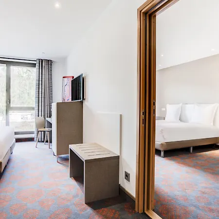 Spark By Hilton Park Saone 3*