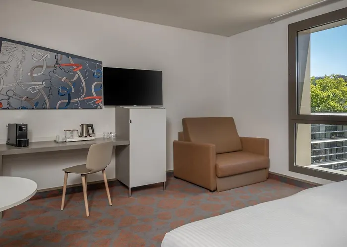 Spark By Hilton Park Saone