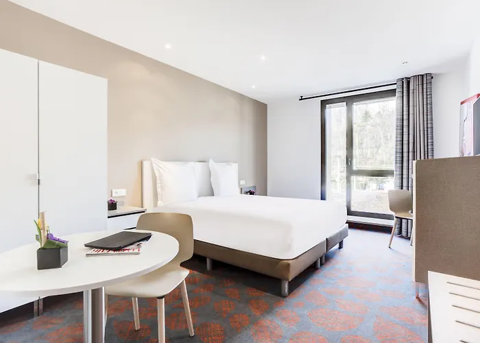 호텔 Spark By Hilton Park Saone