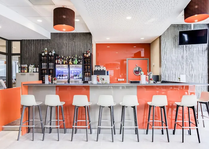 Spark By Hilton Park Saone 호텔 3*